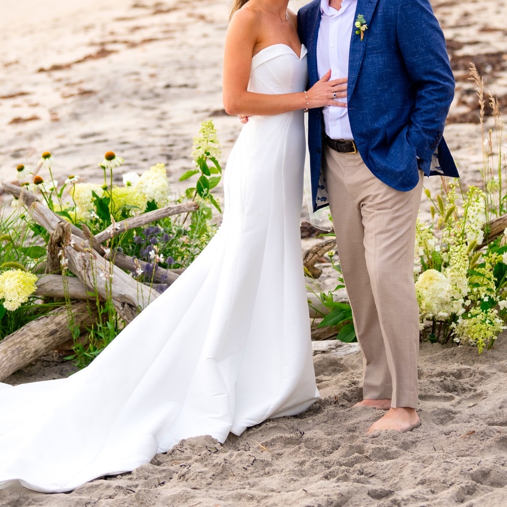 Kelly Faetanini - Avery Customized Wedding Dress - PROFESSIONALLY CLEANED.